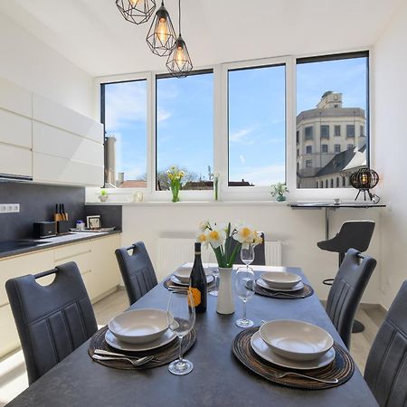 Domino Suite Eger Exterior photo